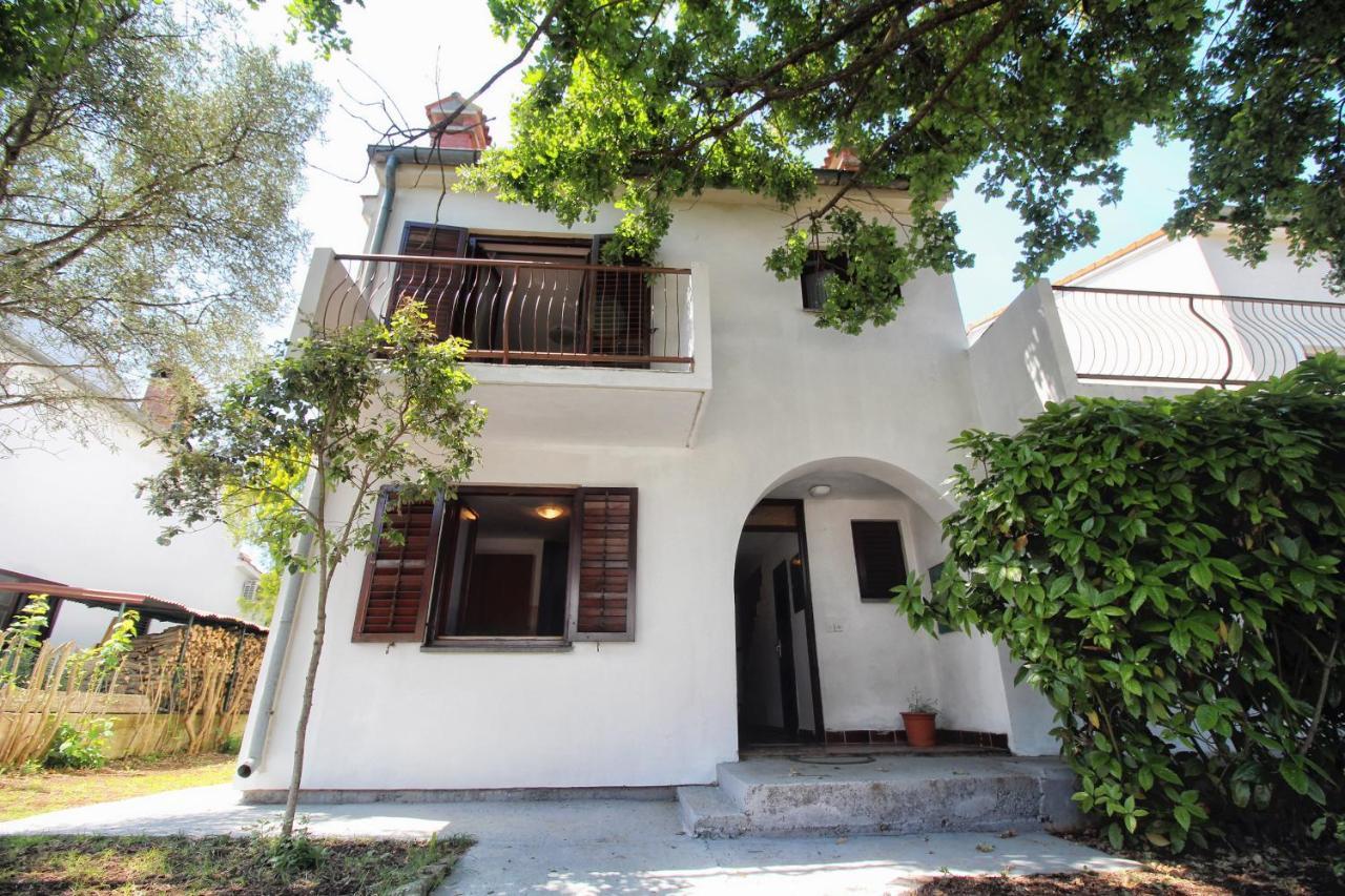 Holiday House Casa Maria โรวีน ภายนอก รูปภาพ
